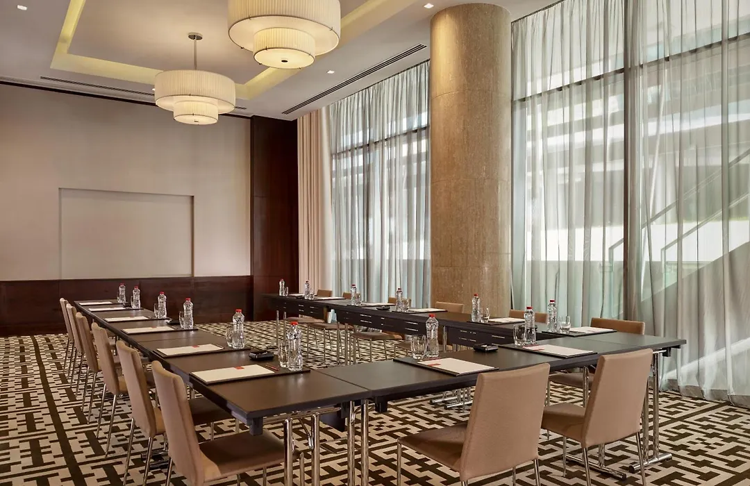 Grand Hyatt Abu Dhabi Hotel & Residences Emirates Pearl-1